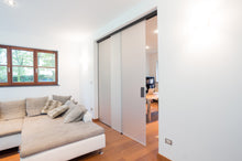 Cargar imagen en el visor de la galería, Kit Prisma Glass negro para puertas de Cristal hasta 80Kg - accesorios para puertas