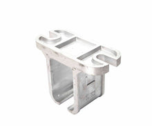 Cargar imagen en el visor de la galería, Abrazadera a techo de aluminio Henderson 3A-305 para carril 305.