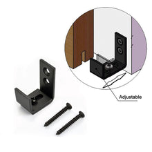 Cargar imagen en el visor de la galería, Guía inferior de acero ajustable a pared Rustic para puerta de madera